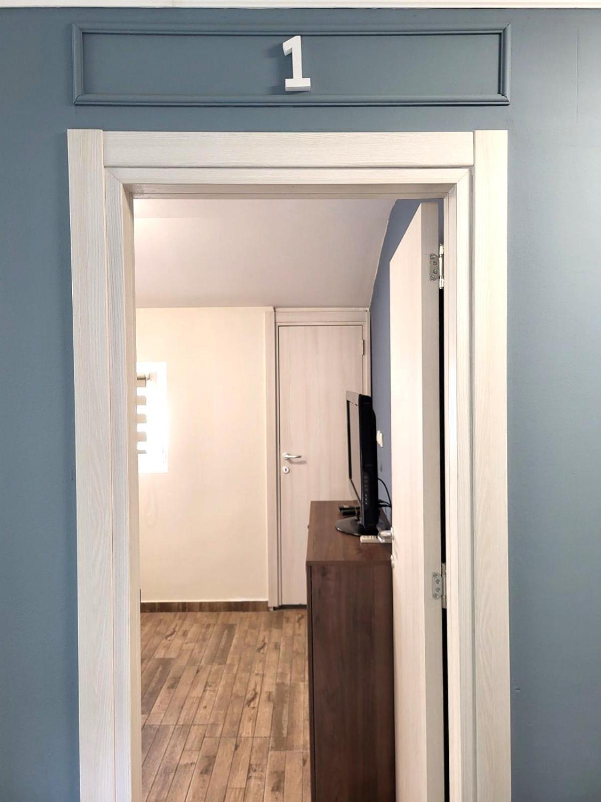 Guesthouse Ozegovic Beograd Ngoại thất bức ảnh